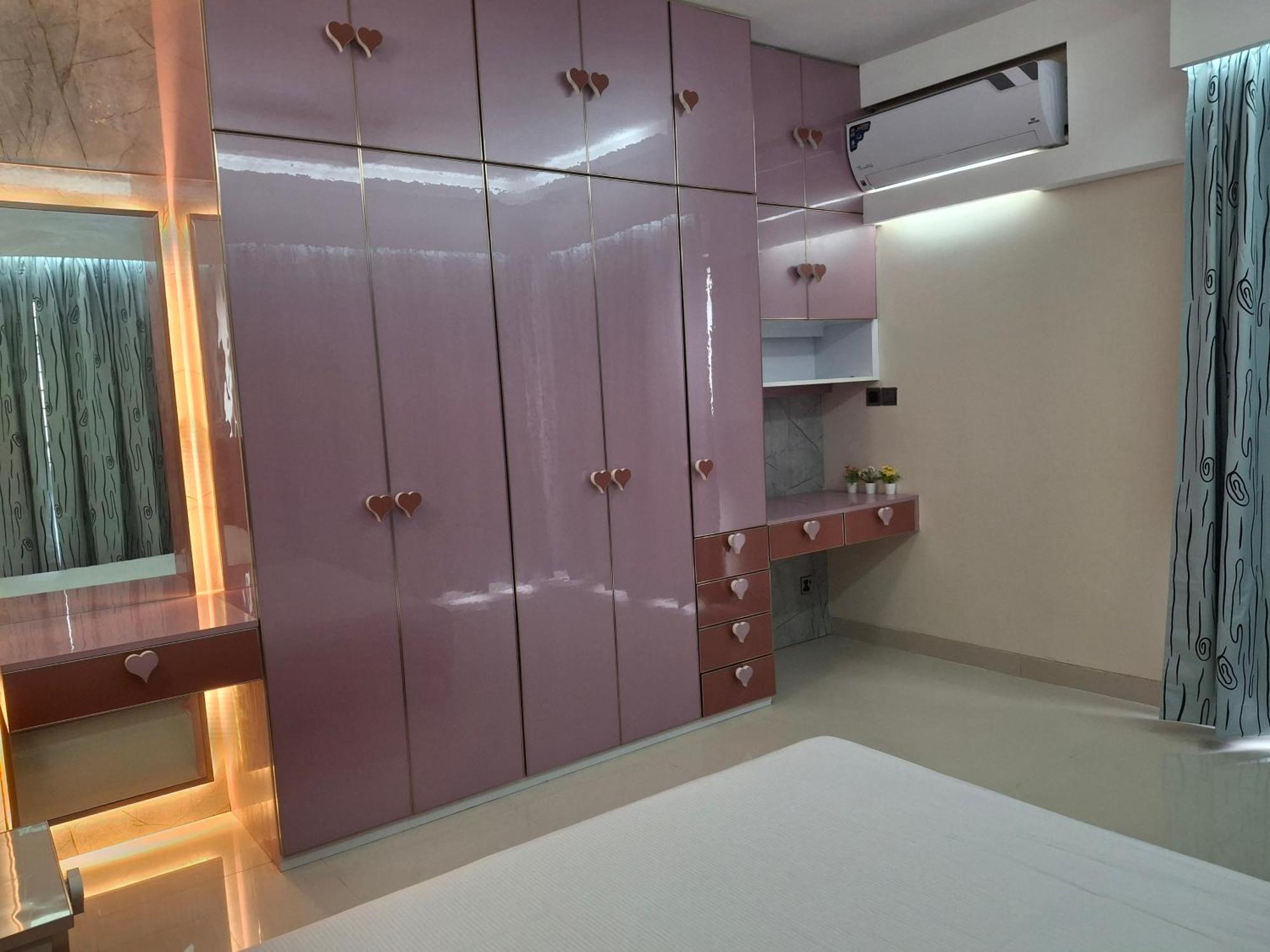 Elegant Secured Family Apartment With Open Space Dhaka Esterno foto